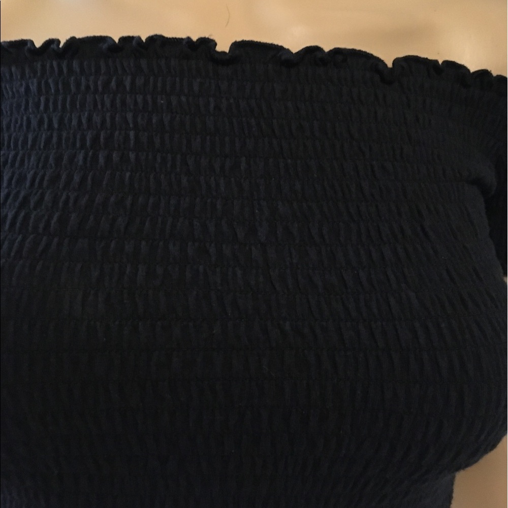 Hollister Off the Shoulder Crinkle Black Stretchy Sexy Top Small - Picture 6 of 9
